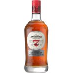 רום אנגוסטורה 7 שנים